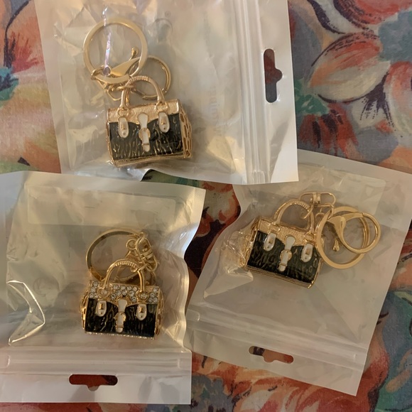 LIVE SHOW ***COMING SOON ❤️🤗 ***Heart ❤️ this listing to be notified🎉 - Picture 7 of 16